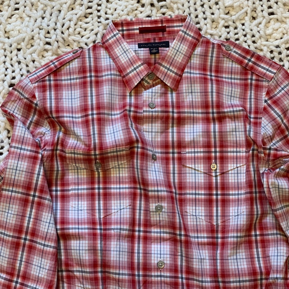 Banana Republic Button-Up